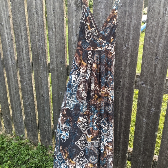 Tie-back sleeveless maxi sundress surplice bodice - Picture 3 of 6